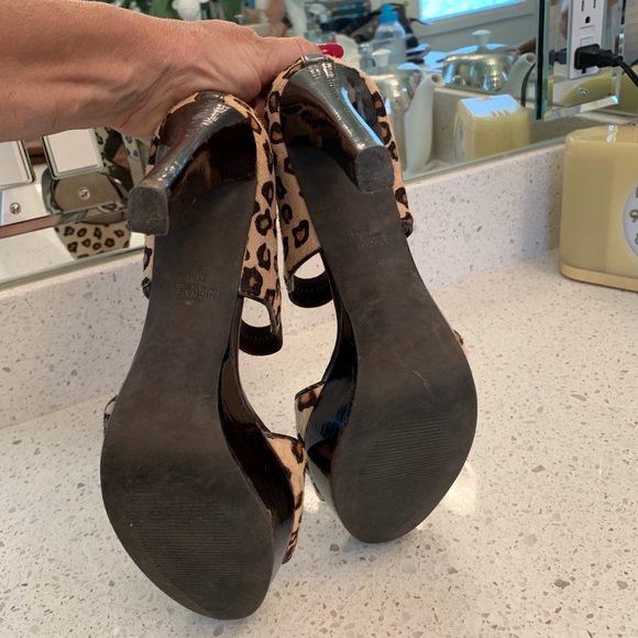 😍 EUC leopard platform peep toe Michael Kors RARE - Picture 6 of 7